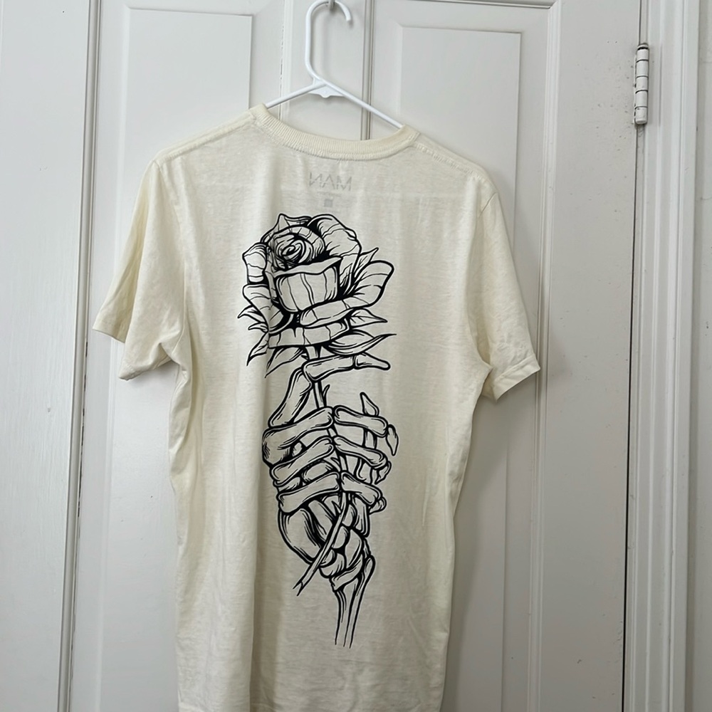 Graphic T